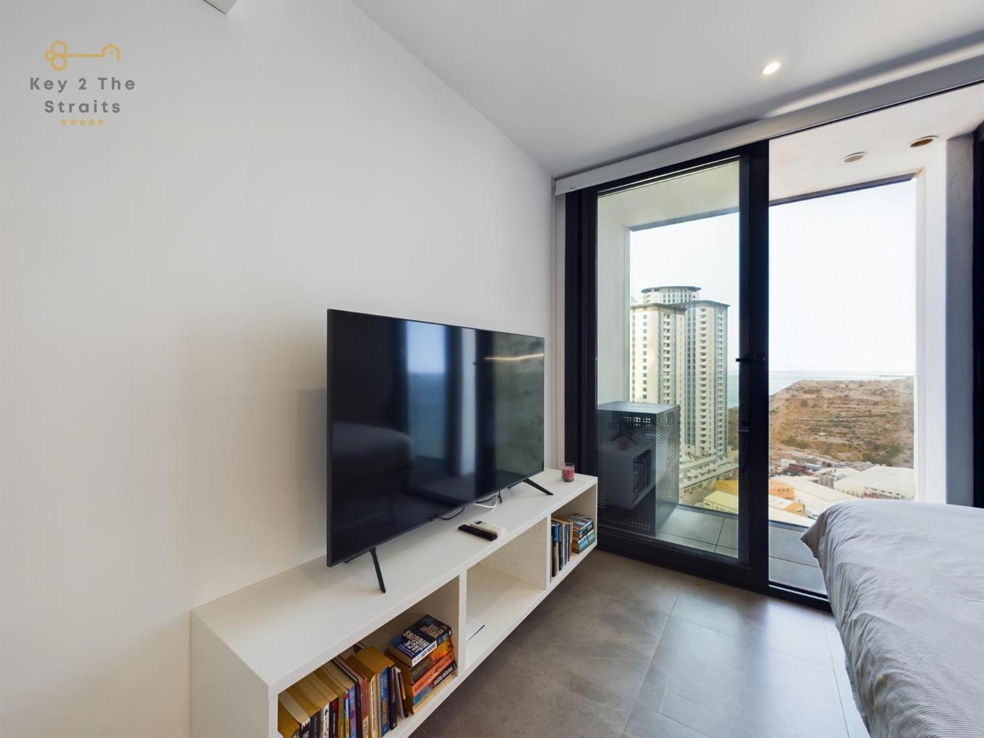 Luxury Sunrise Beach And Oceanview Room With Balcony Gibraltar Exterior foto