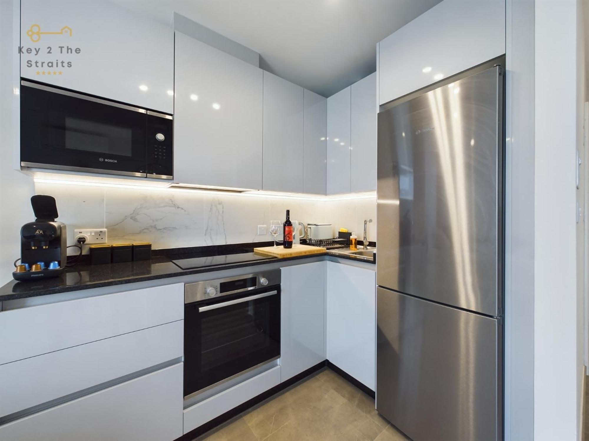 Luxury Sunrise Beach And Oceanview Room With Balcony Gibraltar Exterior foto