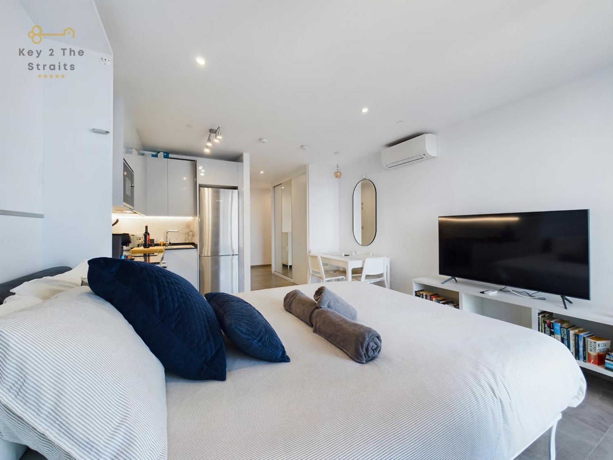 Luxury Sunrise Beach And Oceanview Room With Balcony Gibraltar Exterior foto